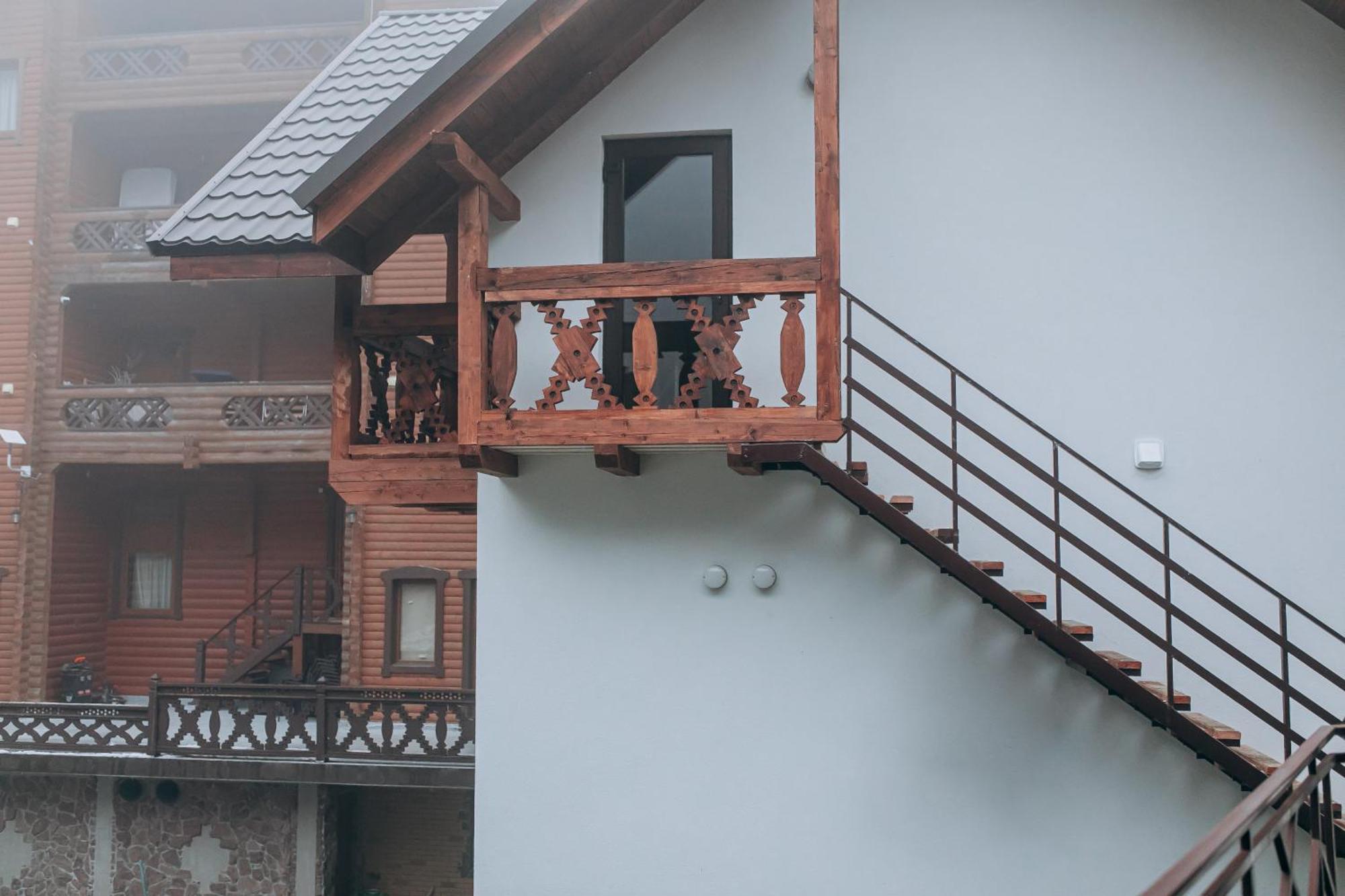 Karpatski Dzherela Yaremche Luaran gambar