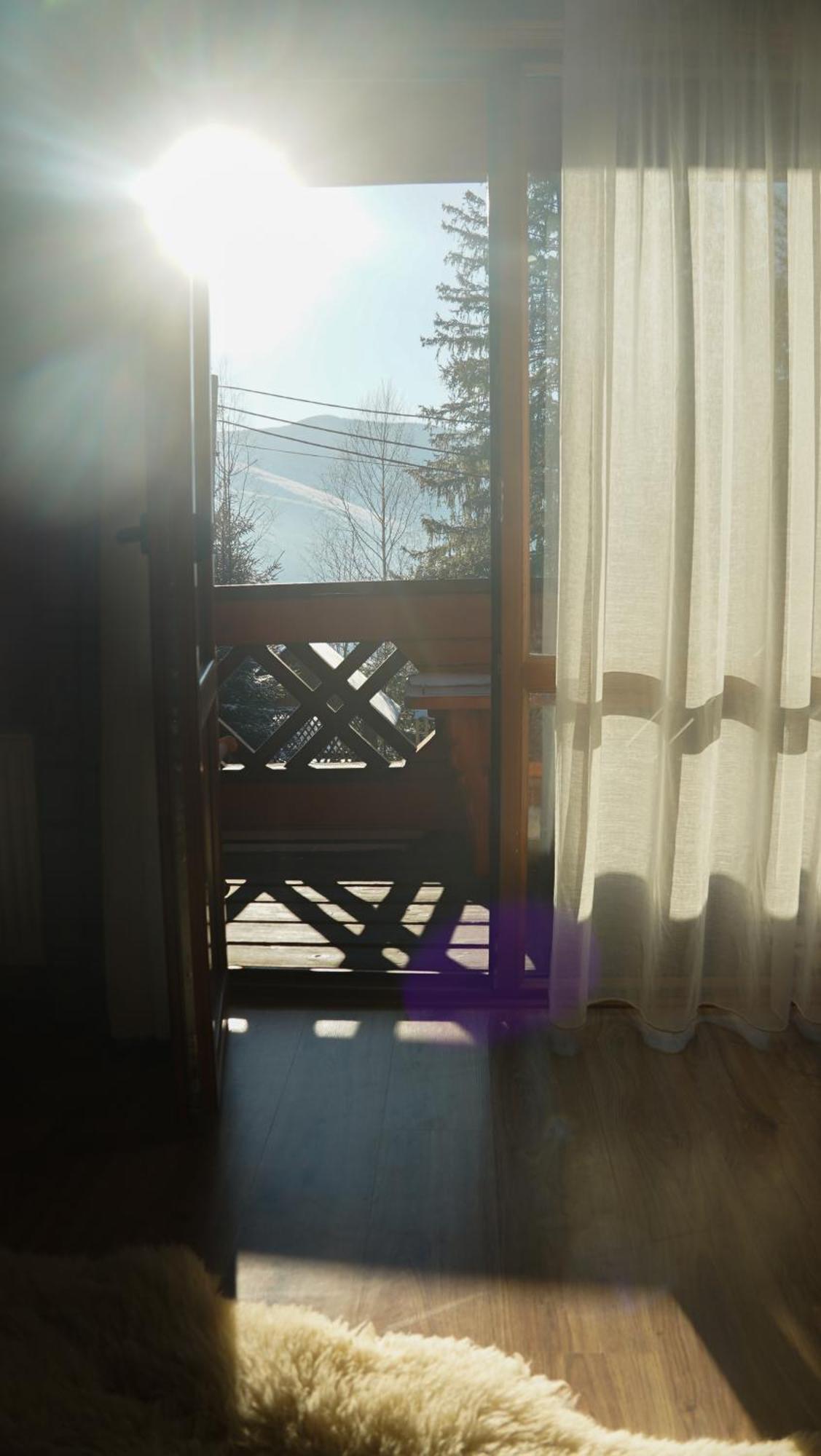 Karpatski Dzherela Yaremche Luaran gambar
