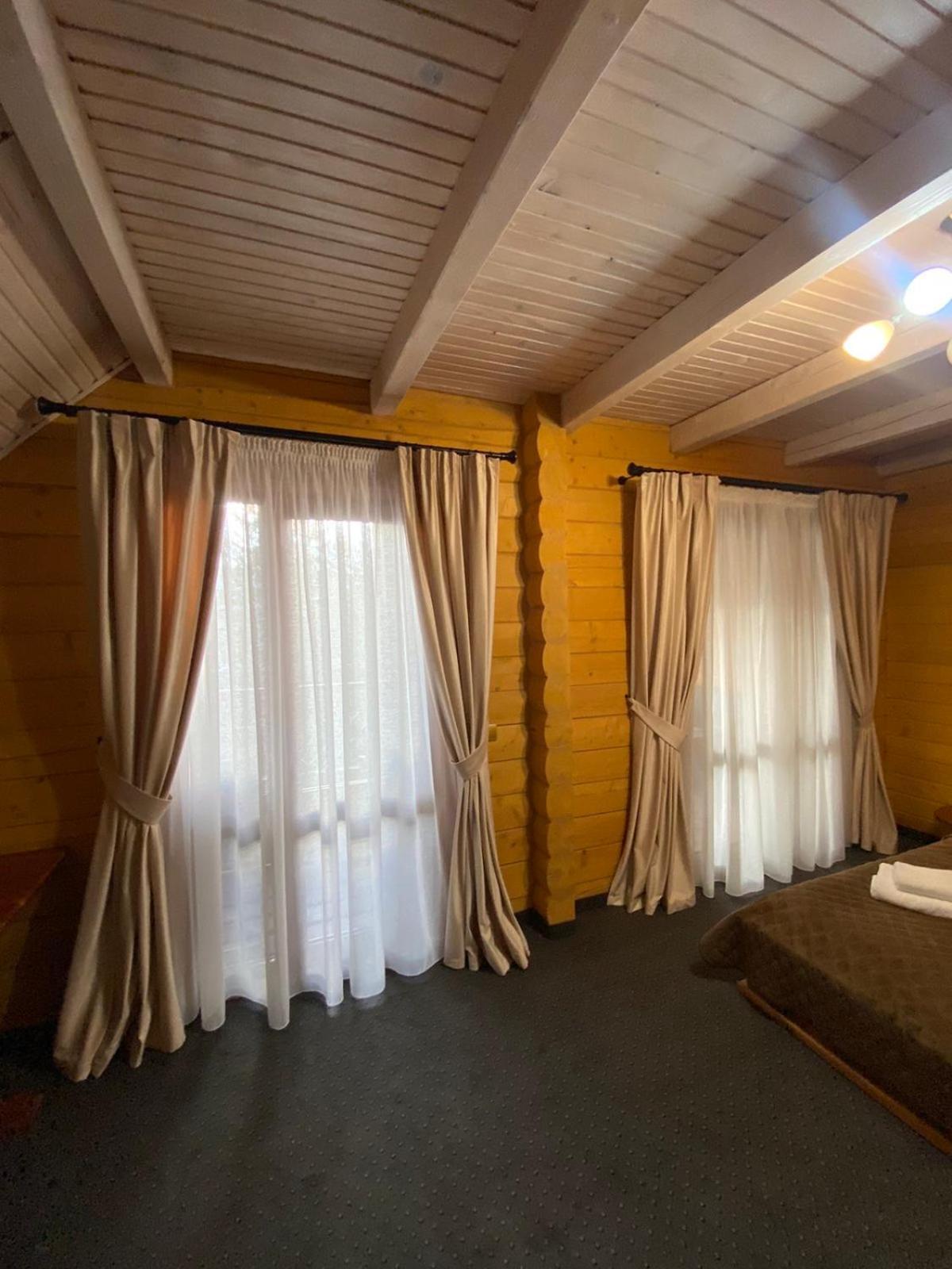 Karpatski Dzherela Yaremche Luaran gambar
